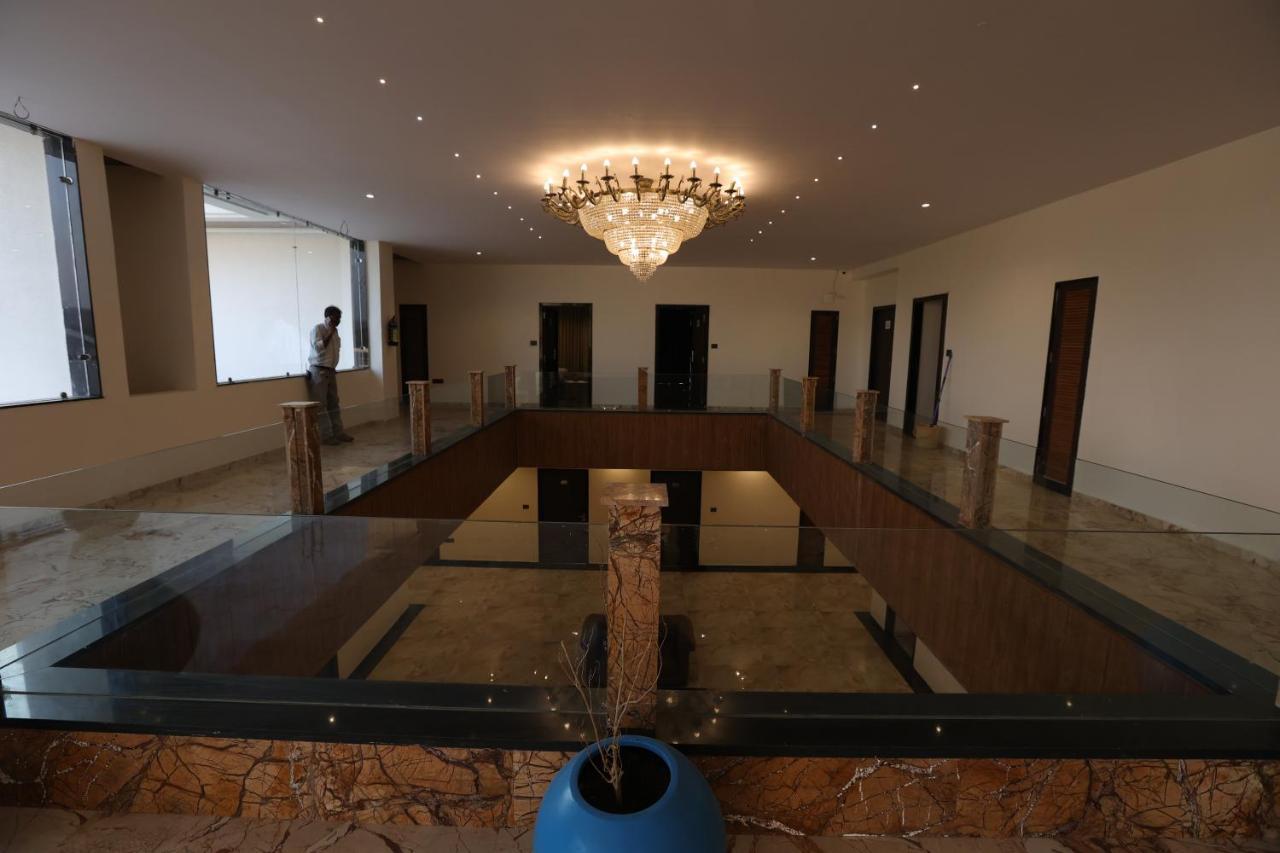 The Heritage Conventions Sāgar Kültér fotó